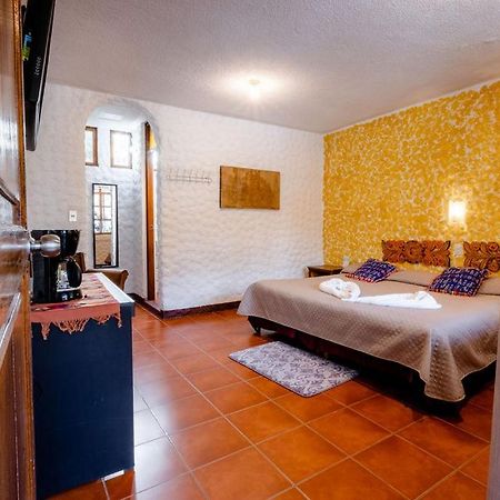 Hotel Fonda Del Sol Panajachel Exterior foto