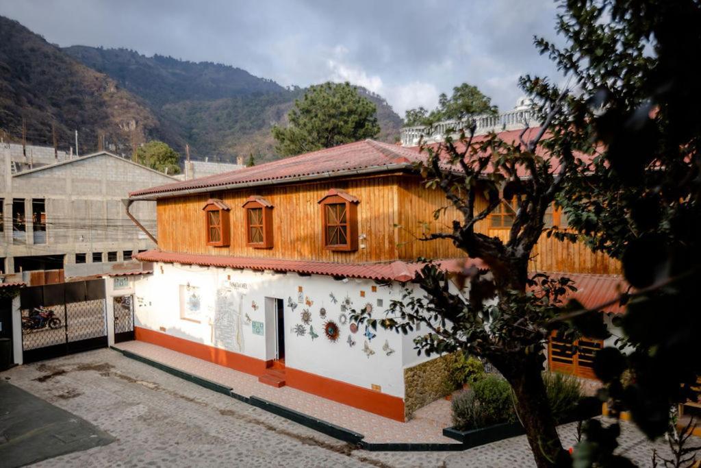 Hotel Fonda Del Sol Panajachel Exterior foto